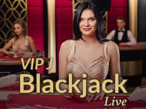 伦纳特·卡尔：非常期待与皇马交手，那是一座很棒的体育场